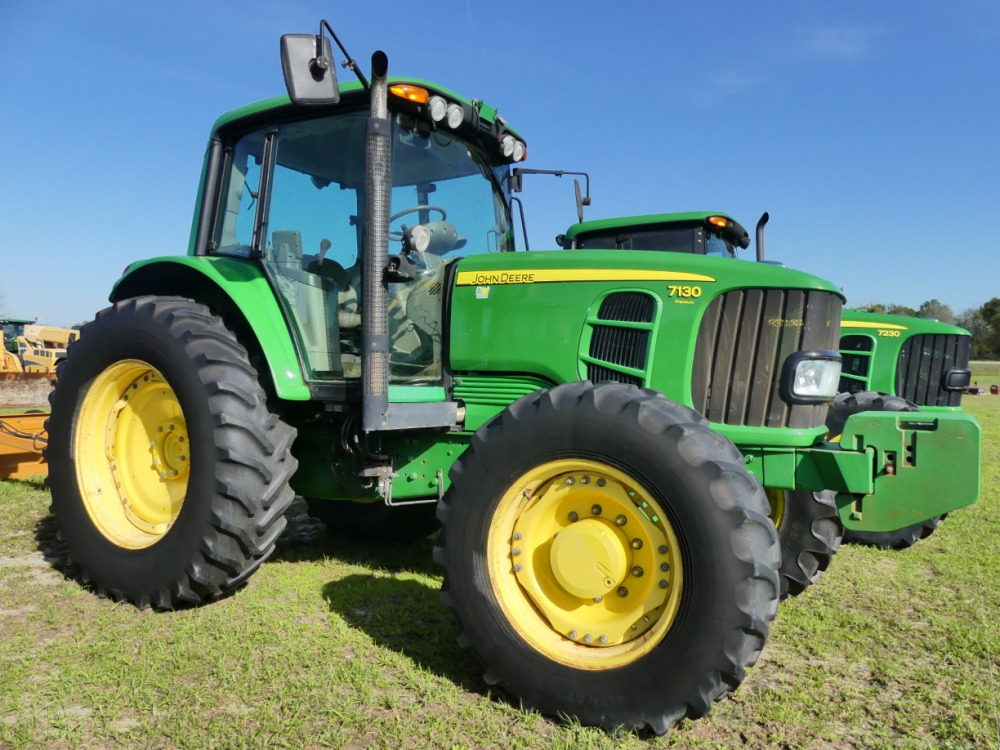 John Deere Premium Demott Auction