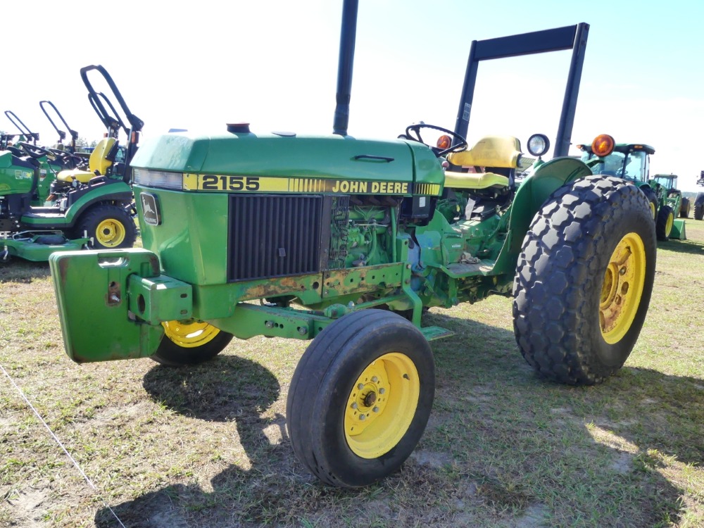 #1226 - John Deere 2155 | DeMott Auction