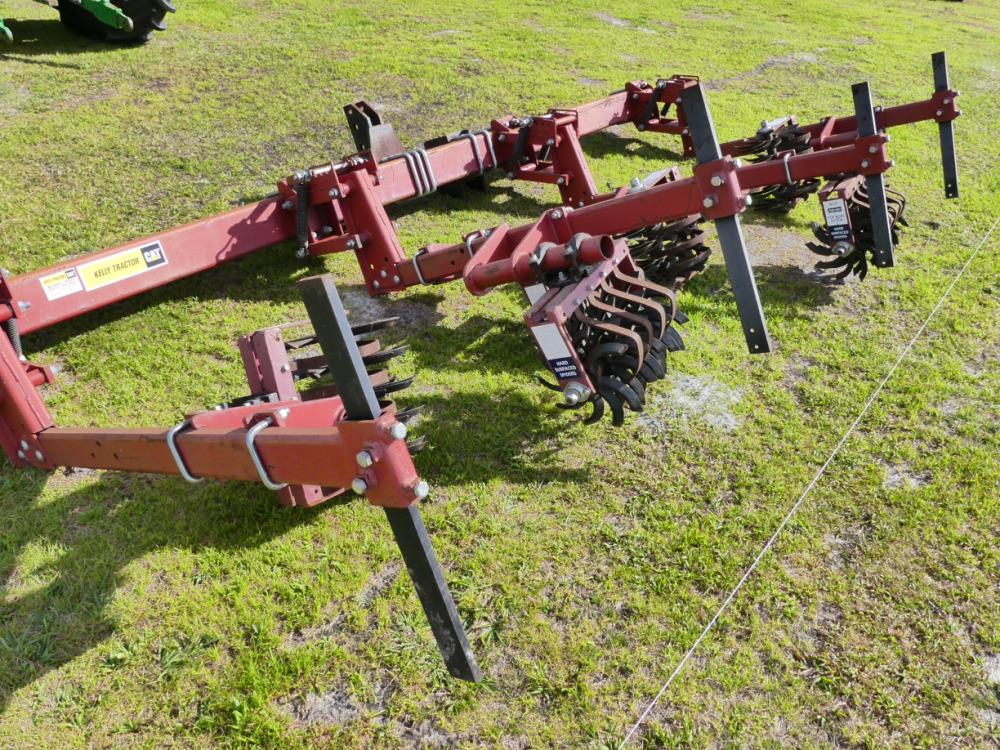 #731 - Norwest 3 Row Rolling Cultivator | DeMott Auction