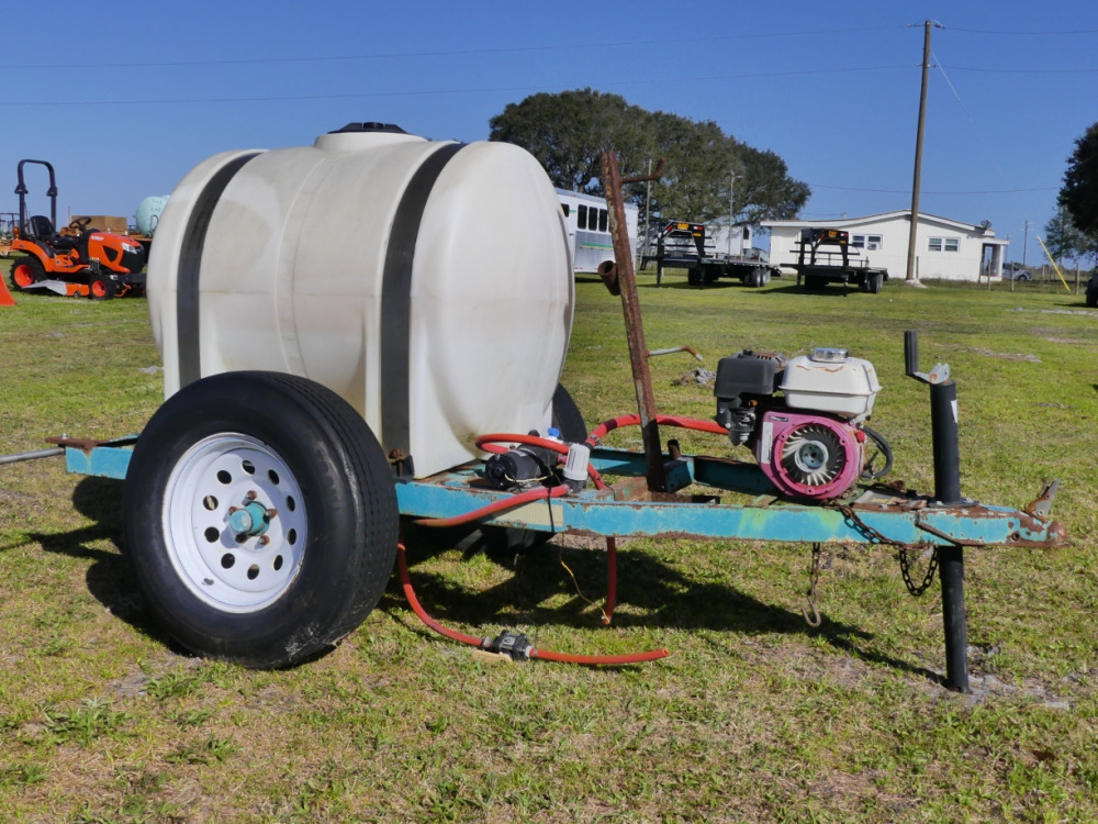 #484 - 130 Gallon Spray Rig | DeMott Auction
