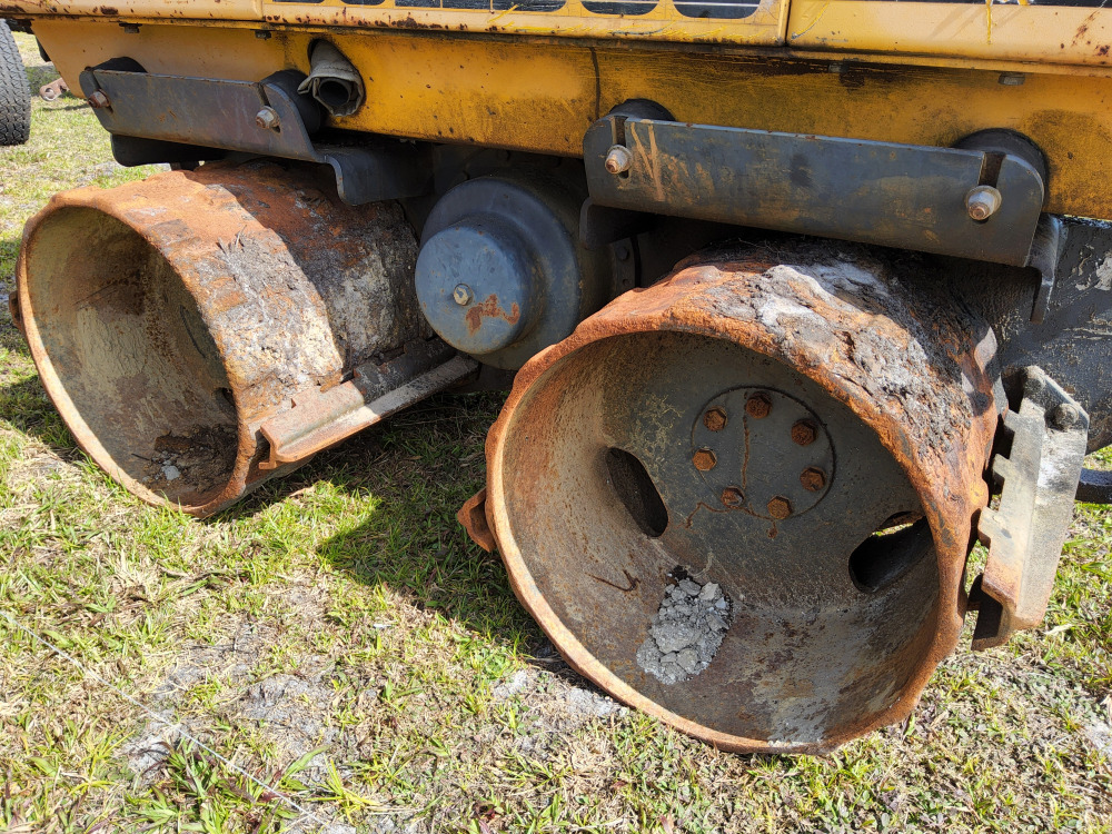 #504A - Stone Bulldog Compactor | DeMott Auction