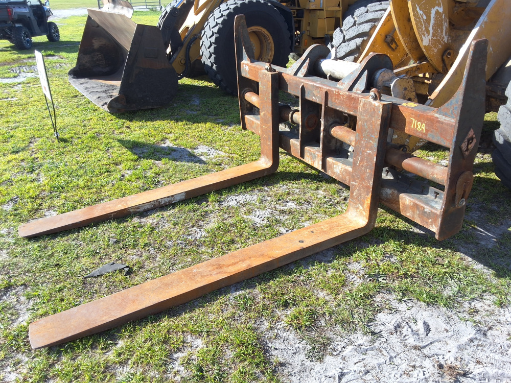718A Pemberton Forks for Loader DeMott Auction
