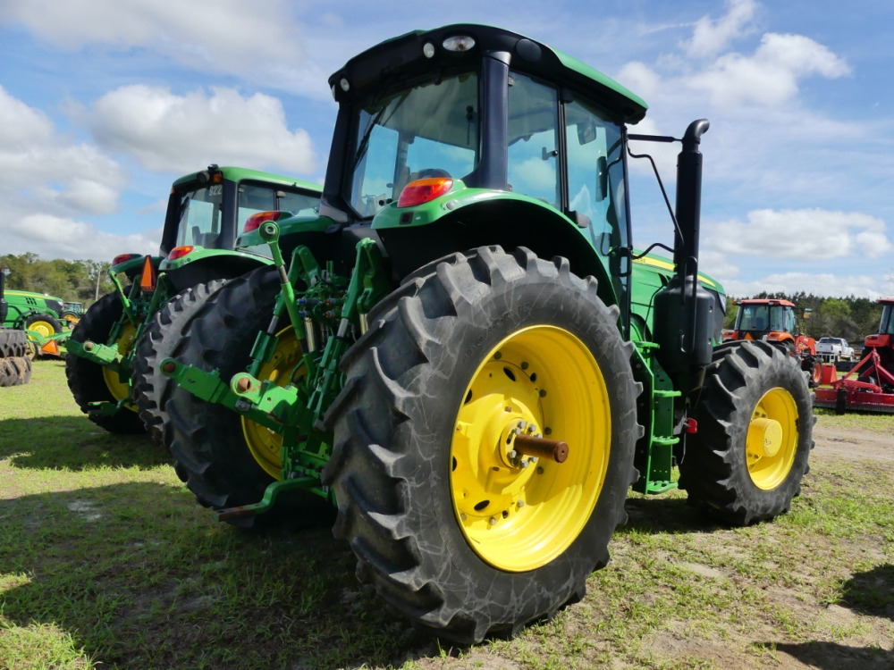 #723A - 2020 John Deere 6155M | DeMott Auction