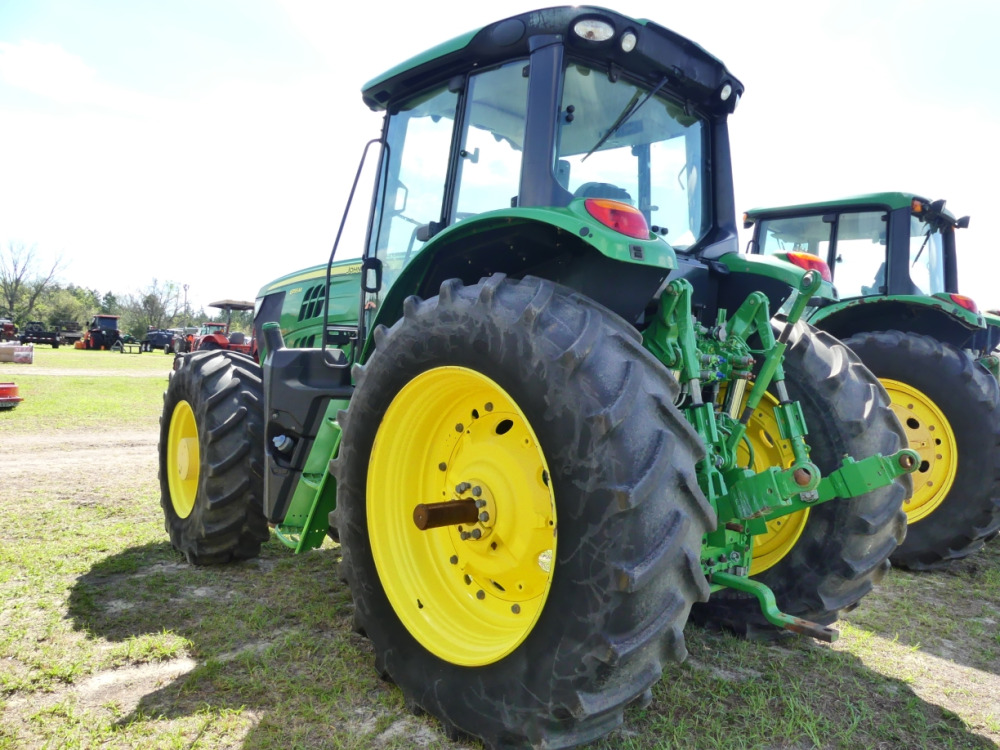 #723A - 2020 John Deere 6155M | DeMott Auction