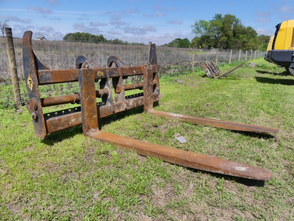 854 Pemberton Forks for Caterpillar Loader DeMott Auction