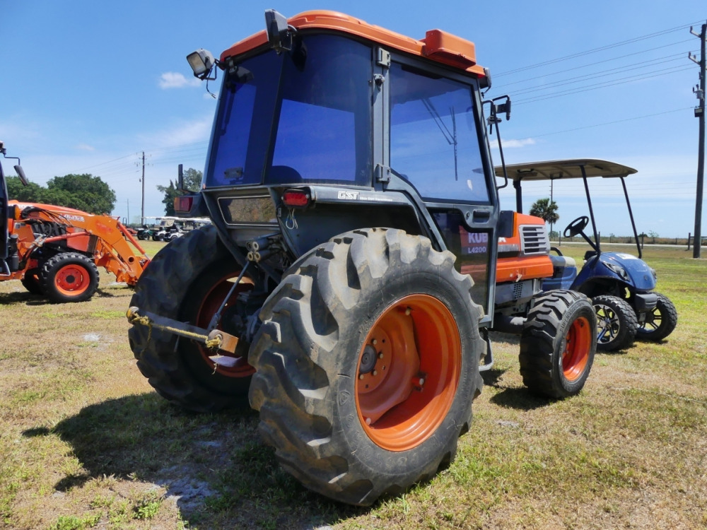 #521 - Kubota L4200 | DeMott Auction