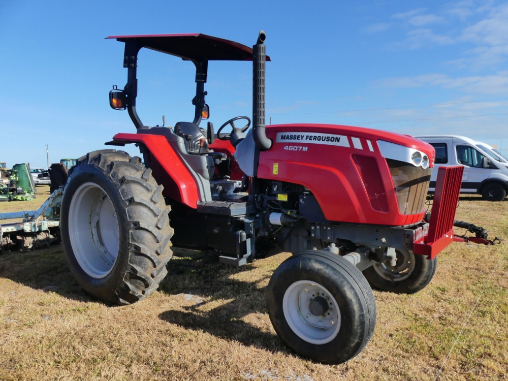 #702 - Massey Fergurson 4607M | DeMott Auction