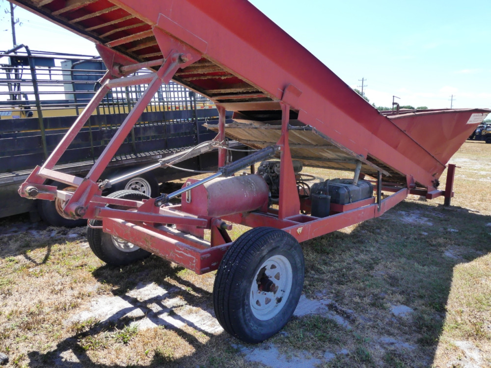 819 Chandler Litter Conveyor DeMott Auction