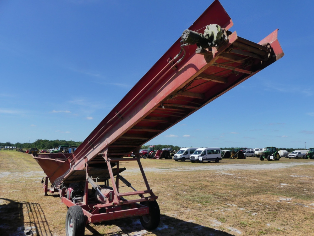 819 Chandler Litter Conveyor DeMott Auction