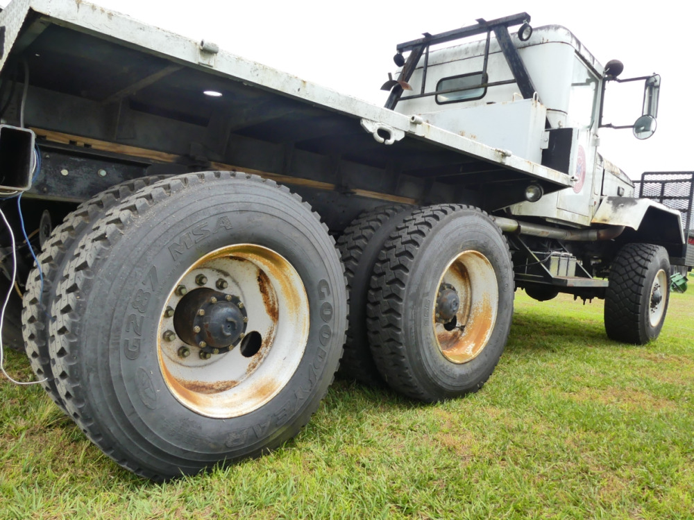 #1040 - 1980 Military 5 Ton LMTV | DeMott Auction