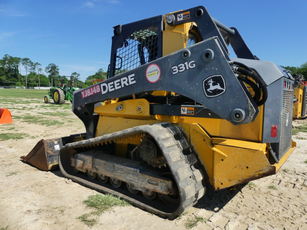 #601 - 2019 Deere 331G | DeMott Auction