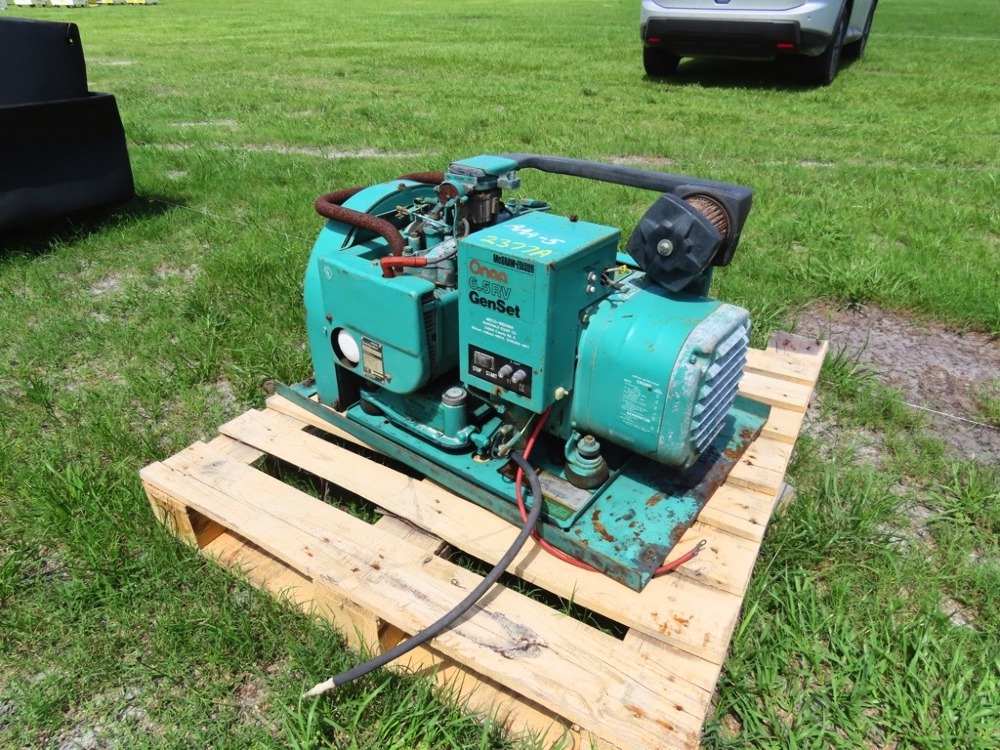 #2377A - Onan 6.5 RV Genset Generator | DeMott Auction