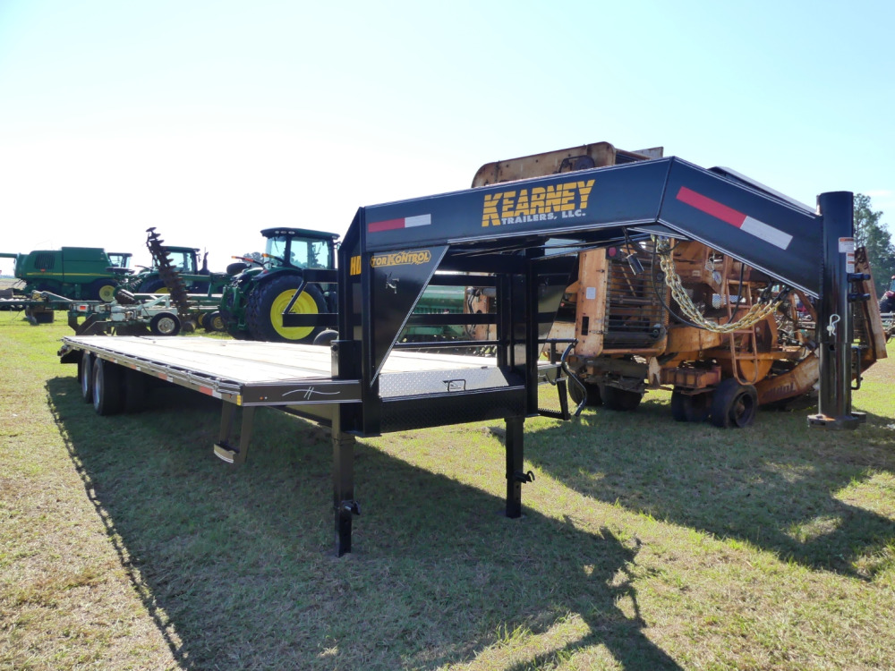 544A 2024 KEARNEY 102''X32' DeMott Auction