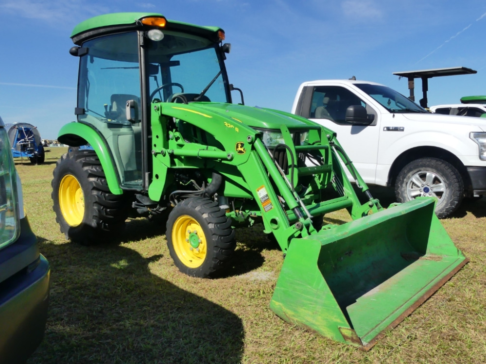  566 2018 john deere 3046r demott auction