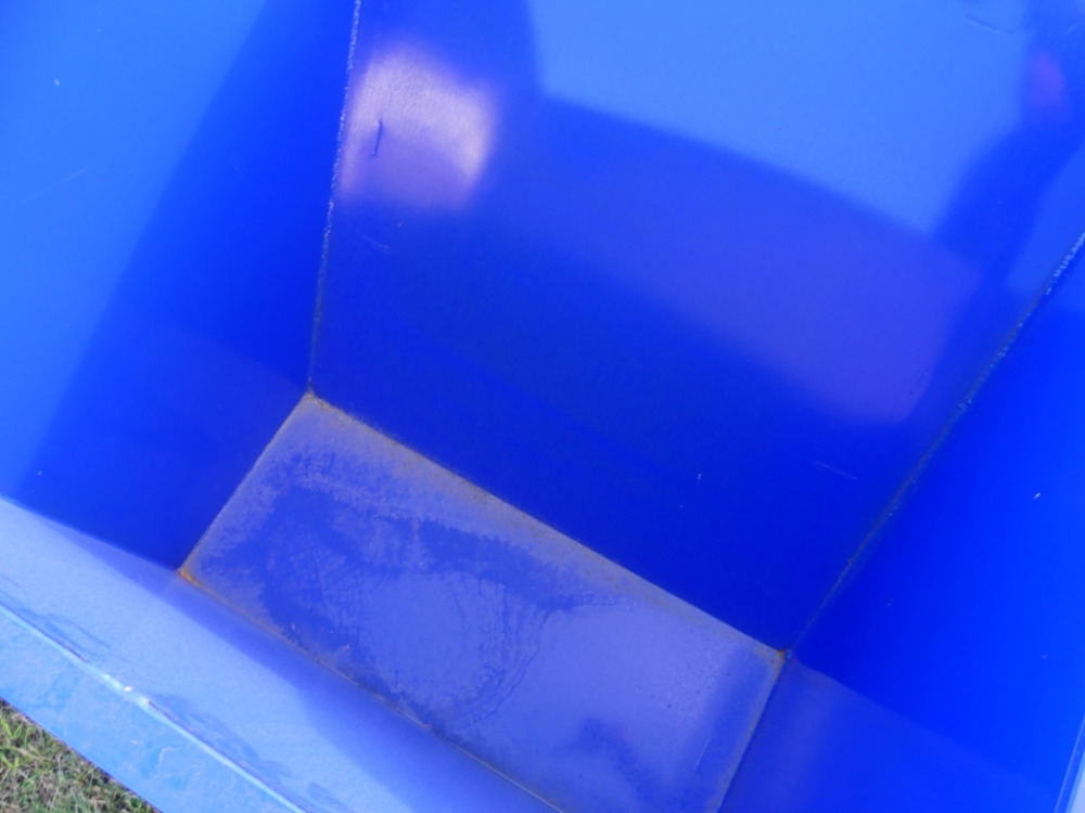 336 SELF DUMPING HOPPER DeMott Auction