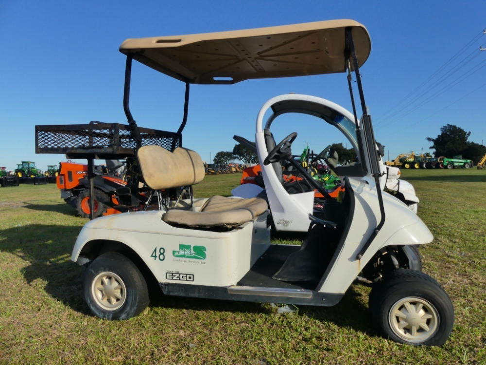 384 EZ GO ELECTRIC GOLF CART DeMott Auction