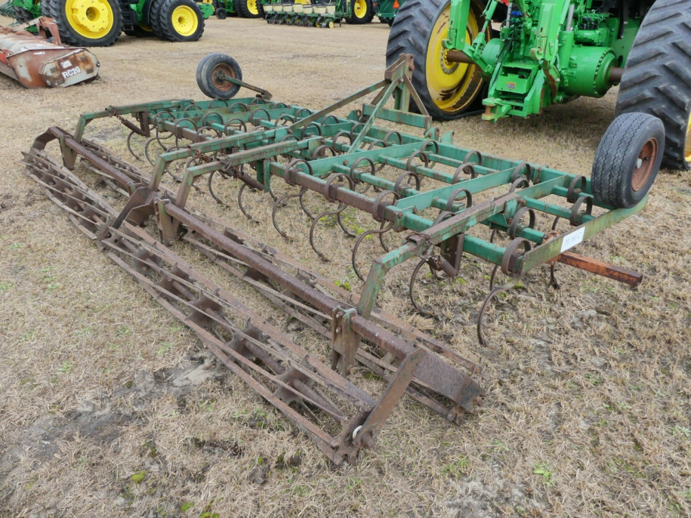 #622A - KMC 14' FIELD CULTIVATOR | DeMott Auction