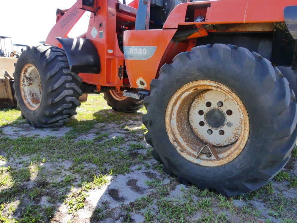 #1206 - Kubota R520 | DeMott Auction