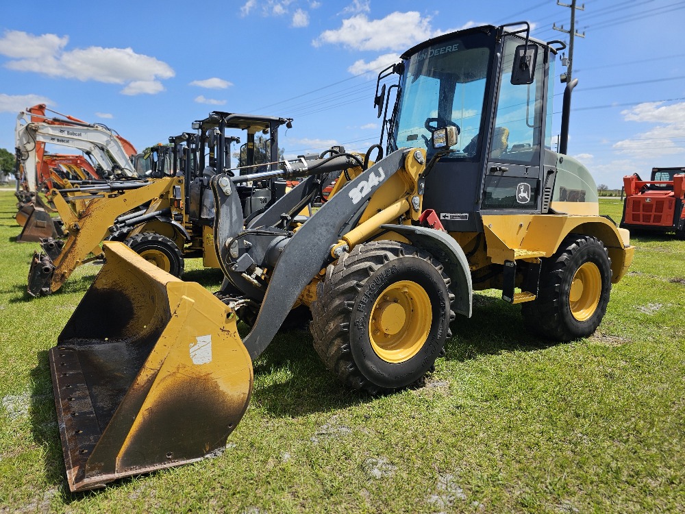 #1114 - 2014 Deere 324J | DeMott Auction