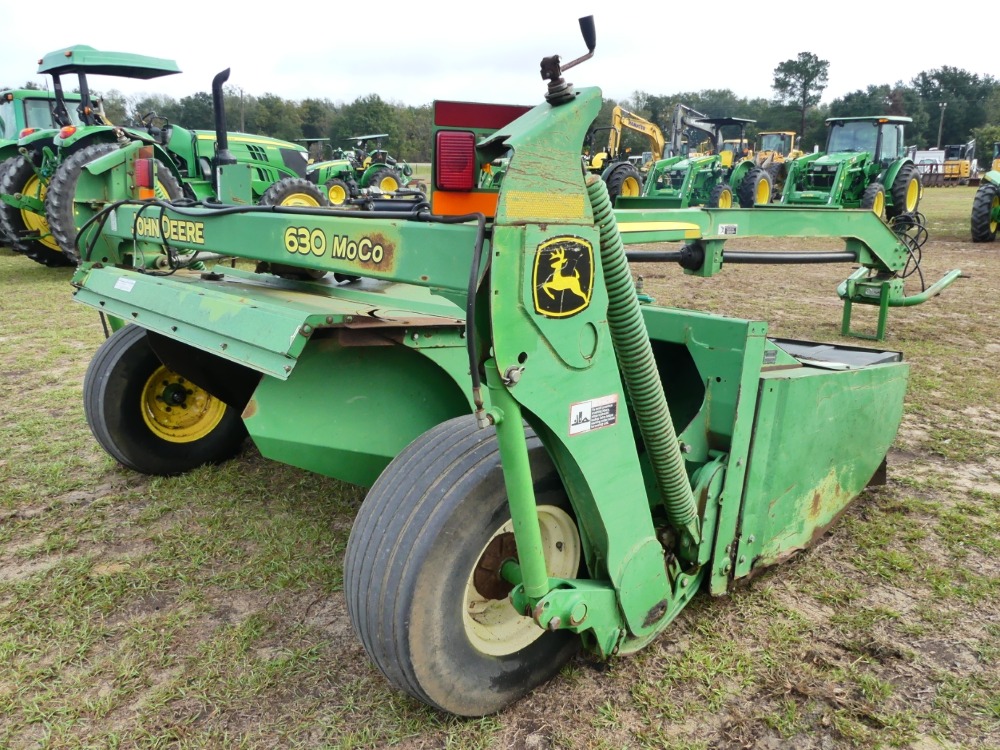 #1329 - John Deere 630 Moco | DeMott Auction