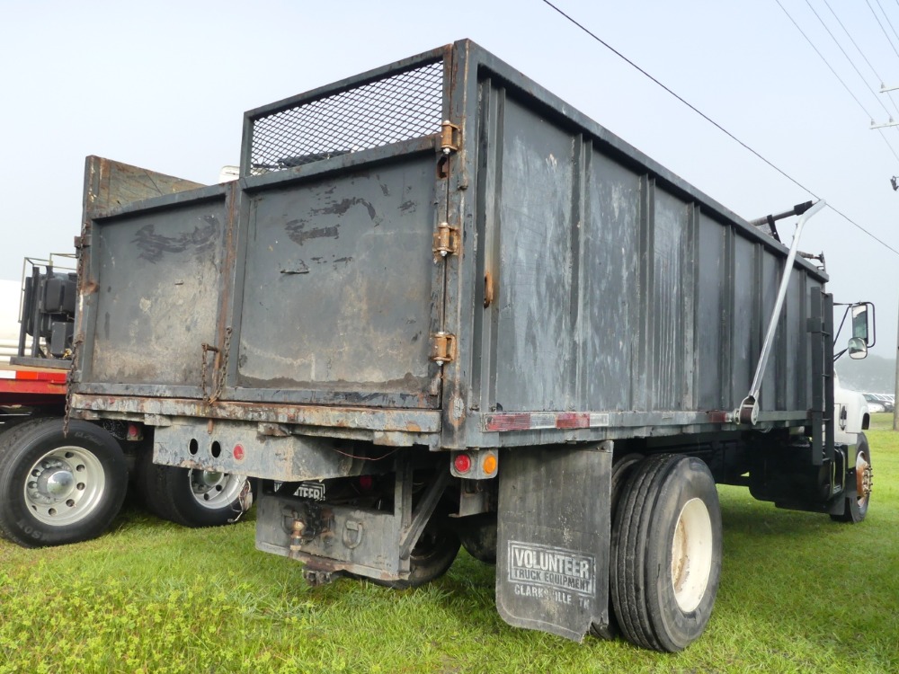 #1109B - 2000 GMC Dump Truck | DeMott Auction
