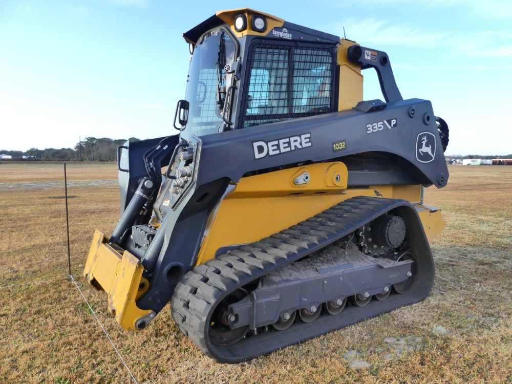 #1200 - 2024 Deere 335P | DeMott Auction