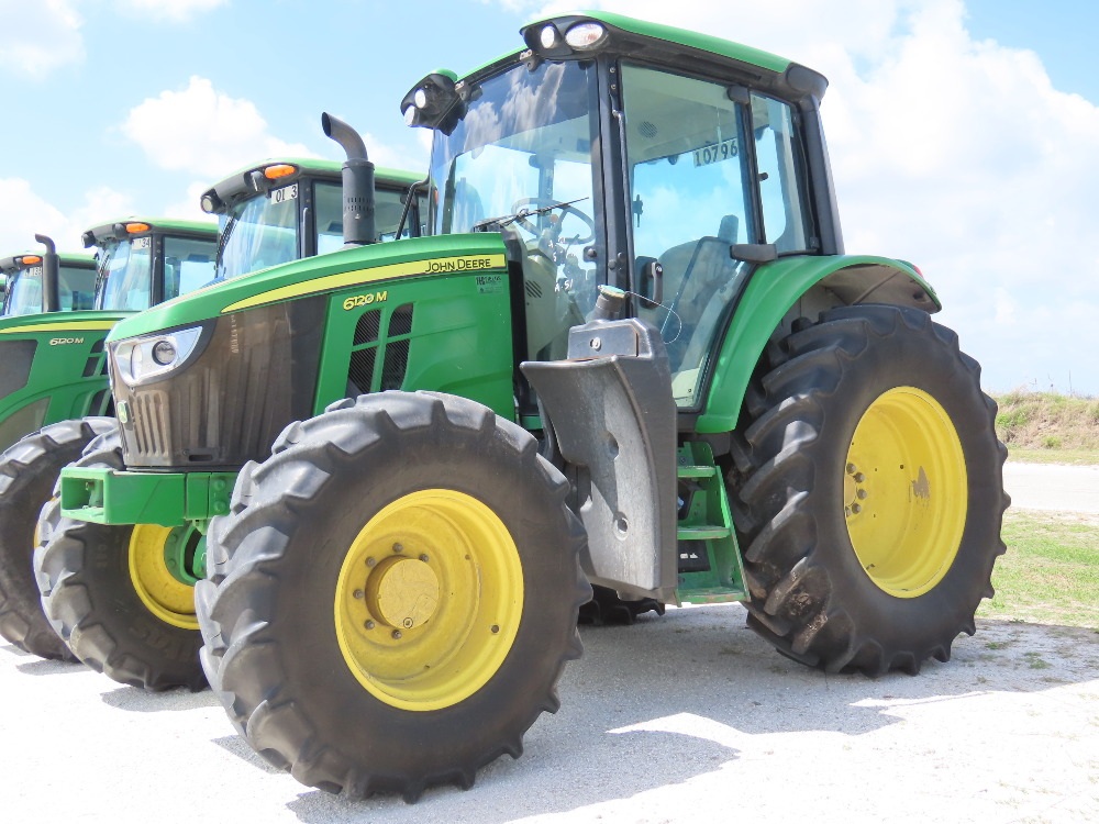 #447 - 2022 John Deere 6120M | DeMott Auction