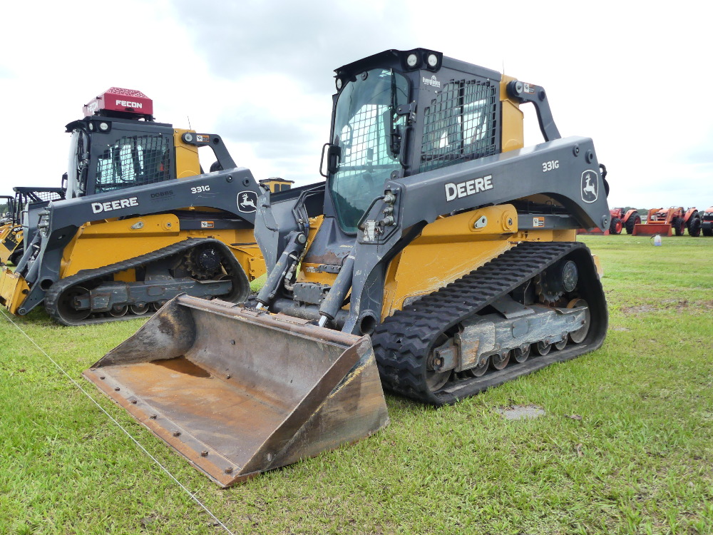 #1032 - 2023 Deere 331G | DeMott Auction