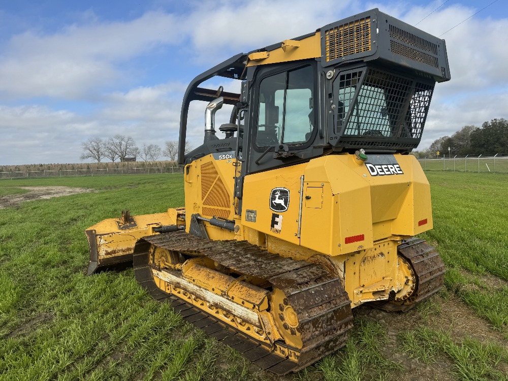 #1196 - 2016 Deere 550K LGP | DeMott Auction