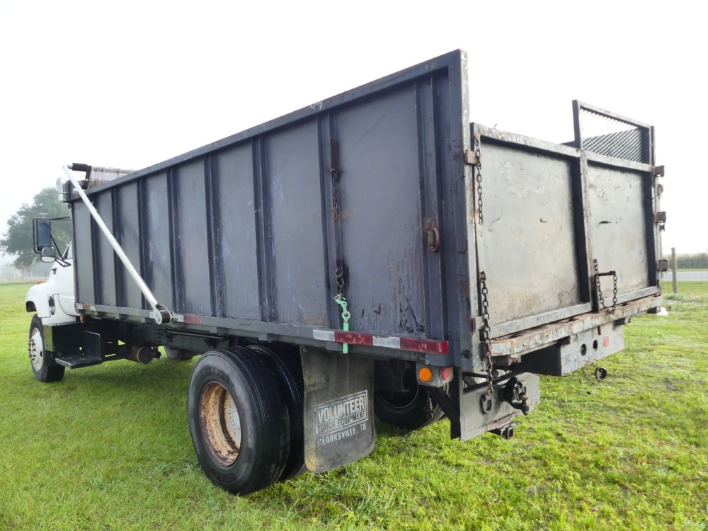 #1109B - 2000 GMC Dump Truck | DeMott Auction