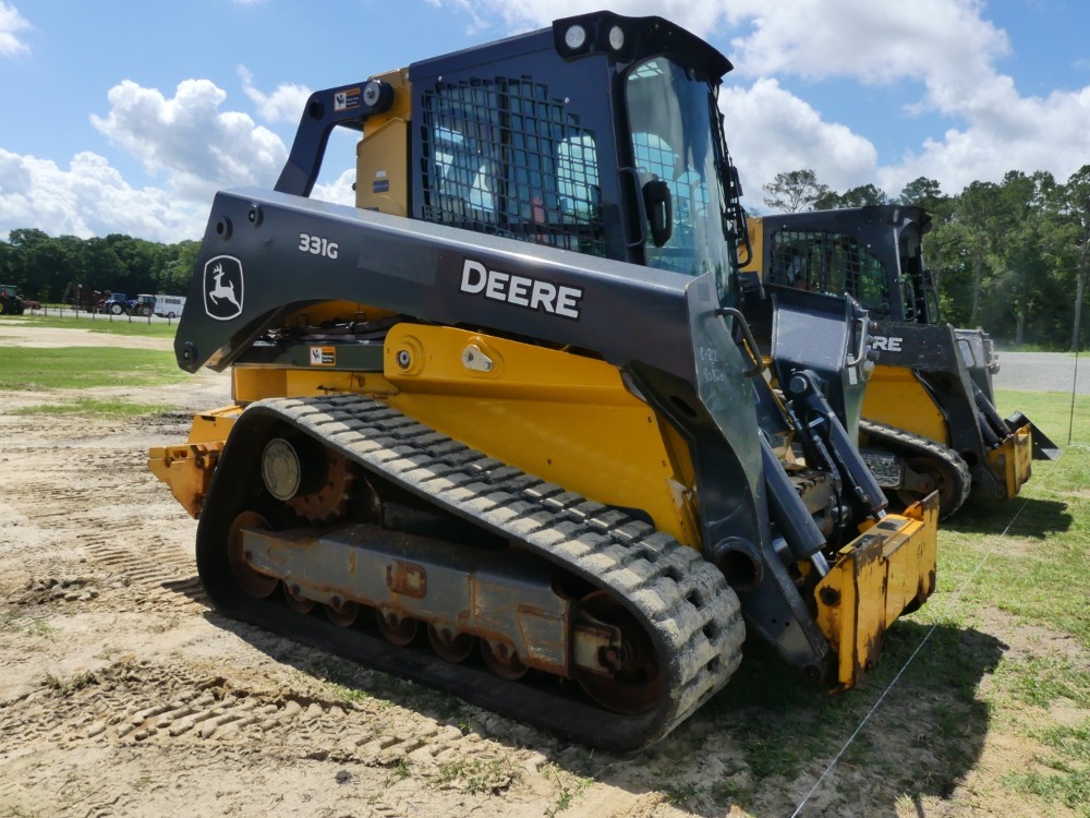 #222 - 2021 Deere 331G | DeMott Auction