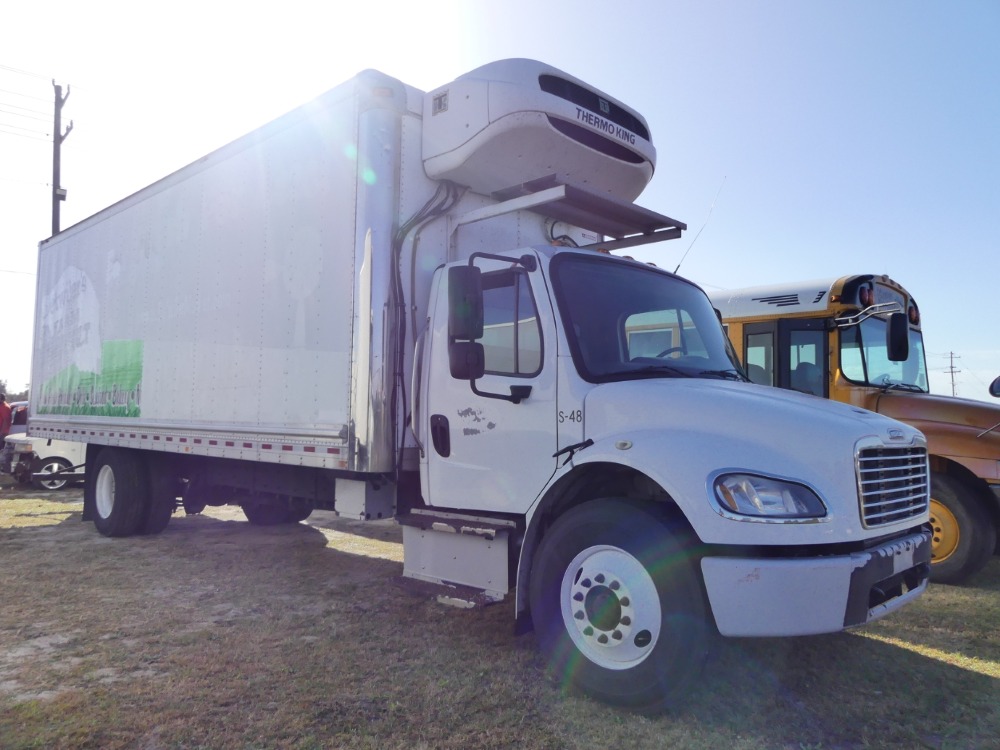 Freightliner Bring 2016 Freightliner | DeMott Auction